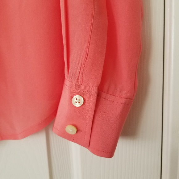 Banana Republic Sheer Button Up Top - Picture 4 of 7